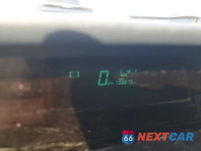 Zdjęcie 9 z 12 samochodu: 2007 TOYOTA PRIUS BASE VIN:JTDKB20U477646757 - miniatura