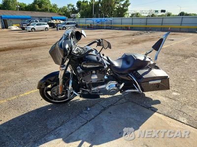 Trzecie zdjęcie samochodu z tyłu: 2010 HARLEY-DAVIDSON FLHX VIN:1HD1KB411AB674384 - miniatura