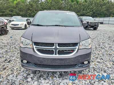 Piąte zdjęcie samochodu w środku: 2019 DODGE GRAND CARAVAN SXT VIN:2C4RDGCG8KR514281 - miniatura