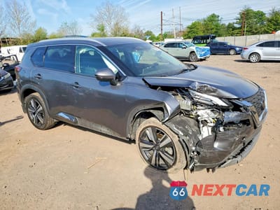 Czwarte zdjęcie samochodu z boku: 2021 NISSAN ROGUE SL VIN:5N1AT3CB5MC700915 - miniatura