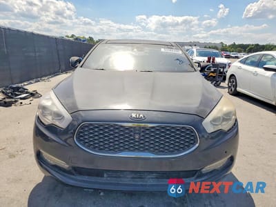 Piąte zdjęcie samochodu w środku: 2017 KIA K900 LUXURY V8 VIN:KNALW4D47H6036290 - miniatura