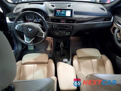 Zdjęcie 8 z 13 samochodu: 2018 BMW X1 XDRIVE28I VIN:WBXHT3C3XJ5F92471 - miniatura