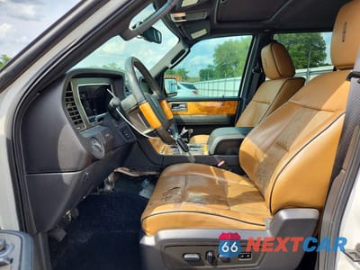 Zdjęcie 7 z 14 samochodu: 2012 LINCOLN NAVIGATOR VIN:5LMJJ2H53CEL00208 - miniatura
