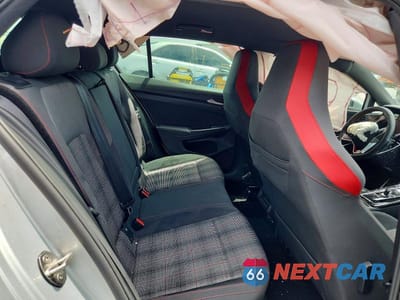 Zdjęcie 10 z 12 samochodu: 2024 VOLKSWAGEN GTI S VIN:WVWGA7CD8RW142660 - miniatura