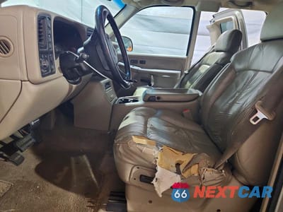 Zdjęcie 7 z 12 samochodu: 2002 CHEVROLET SILVERADO K1500 VIN:2GCEK19T221292650 - miniatura