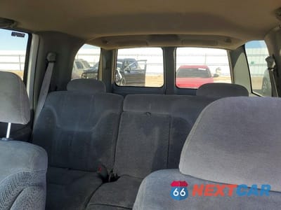 Zdjęcie 10 z 13 samochodu: 1999 CHEVROLET TAHOE K1500 VIN:1GNEK13R4XJ382724 - miniatura