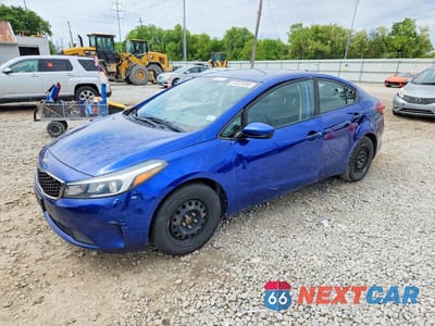 2017 KIA FORTE LX 3KPFK4A77HE064787 - główne zdjęcie licytacji z USA - miniatura