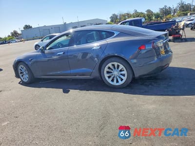 Drugie zdjęcie samochodu z przodu: 2019 TESLA MODEL S VIN:5YJSA1E27KF304372 - miniatura