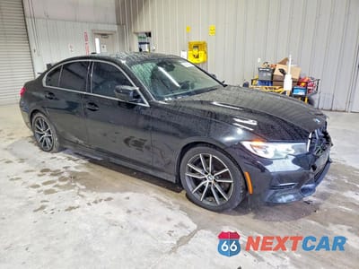 Czwarte zdjęcie samochodu z boku: 2019 BMW 330I VIN:WBA5R1C54KAK11334 - miniatura