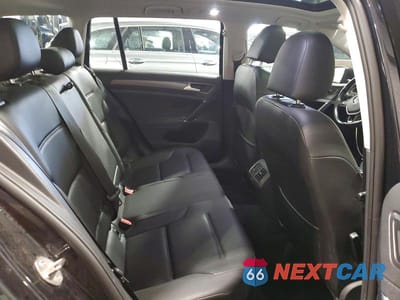 Zdjęcie 10 z 12 samochodu: 2018 VOLKSWAGEN GOLF SPORTWAGEN S VIN:3VWD17AU6JM768392 - miniatura