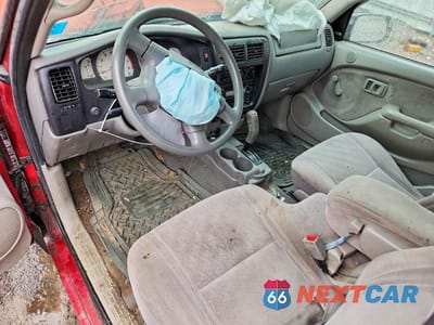Zdjęcie 8 z 12 samochodu: 2002 TOYOTA TACOMA XTRACAB VIN:5TEVL52N22Z887803 - miniatura