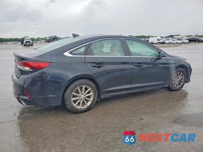 Trzecie zdjęcie samochodu z tyłu: 2018 HYUNDAI SONATA SE VIN:5NPE24AF5JH626450 - miniatura