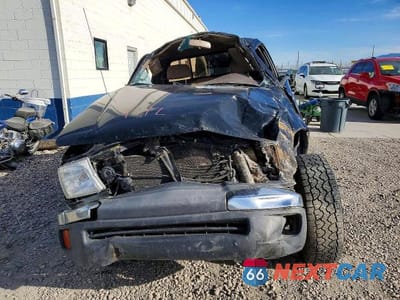 Piąte zdjęcie samochodu w środku: 1998 TOYOTA TACOMA VIN:4TAWN72N4WZ157415 - miniatura