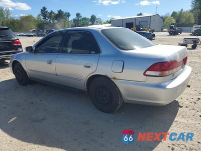 Drugie zdjęcie samochodu z przodu: 2001 HONDA ACCORD LX VIN:JHMCG66501C010914 - miniatura