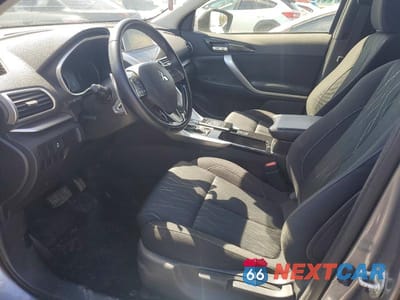 Zdjęcie 7 z 14 samochodu: 2020 MITSUBISHI ECLIPSE CROSS LE VIN:JA4AT4AA3LZ611094 - miniatura