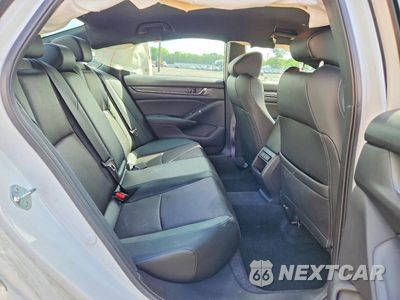 Zdjęcie 10 z 12 samochodu: 2022 HONDA ACCORD SPORT VIN:1HGCV1F33NA076062 - miniatura