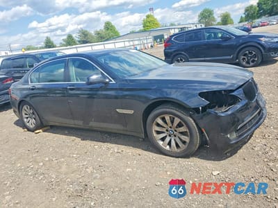 Czwarte zdjęcie samochodu z boku: 2011 BMW 750 LXI VIN:WBAKC8C59BC433126 - miniatura