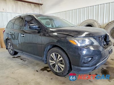 Czwarte zdjęcie samochodu z boku: 2019 NISSAN PATHFINDER S VIN:5N1DR2MN4KC626074 - miniatura