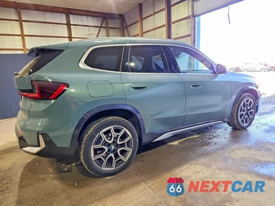 Trzecie zdjęcie samochodu z tyłu: 2025 BMW X1 XDRIVE28I VIN:WBX73EF07S5367657 - miniatura