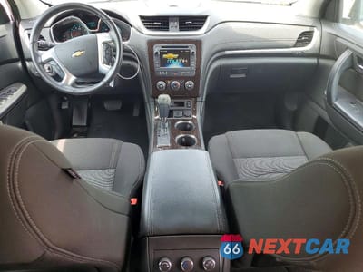 Zdjęcie 8 z 13 samochodu: 2016 CHEV TRAVERSE VIN:1GNKRGKD0GJ177408 - miniatura