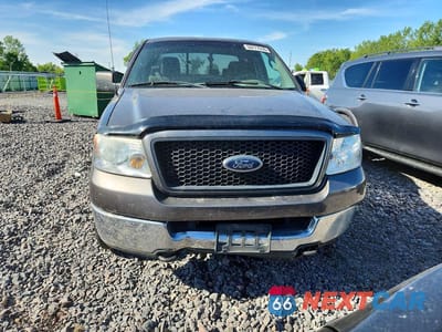 Piąte zdjęcie samochodu w środku: 2005 FORD F150 VIN:1FTPX14545NA26214 - miniatura