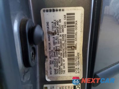 Zdjęcie 12 z 12 samochodu: 2005 TOYOTA COROLLA CE VIN:1NXBR32E55Z562139 - miniatura