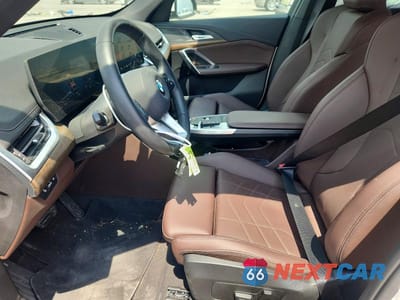 Zdjęcie 7 z 13 samochodu: 2025 BMW X1 XDRIVE28I VIN:WBX73EF07S5349112 - miniatura