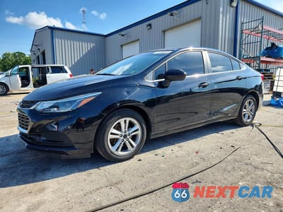 2017 CHEVROLET CRUZE LT 1G1BE5SM8H7259645 - główne zdjęcie licytacji z USA - miniatura