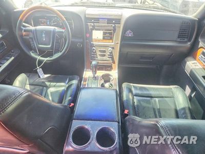 Zdjęcie 8 z 13 samochodu: 2016 LINCOLN NAVIGATOR SELECT VIN:5LMJJ2HT3GEL09429 - miniatura