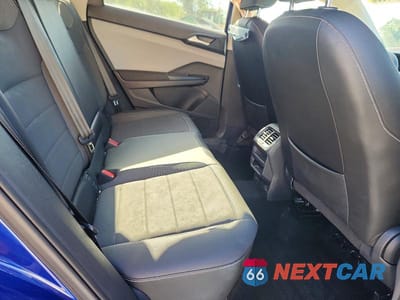 Zdjęcie 11 z 13 samochodu: 2023 VOLKSWAGEN TAOS SE VIN:3VVEX7B26PM349925 - miniatura
