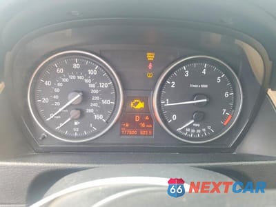 Zdjęcie 9 z 12 samochodu: 2015 BMW X1 XDRIVE28I VIN:WBAVL1C56FVY28752 - miniatura