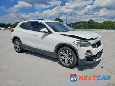 Czwarte zdjęcie samochodu z boku: 2018 BMW X2 XDRIVE28I VIN:WBXYJ5C36JEF75314 - miniatura