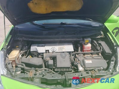 Zdjęcie 11 z 12 samochodu: 2013 TOYOTA PRIUS V VIN:JTDZN3EU4D3213737 - miniatura