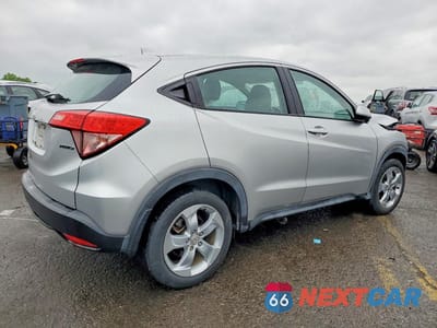 Trzecie zdjęcie samochodu z tyłu: 2016 HONDA HR-V LX VIN:3CZRU6H32GM748098 - miniatura