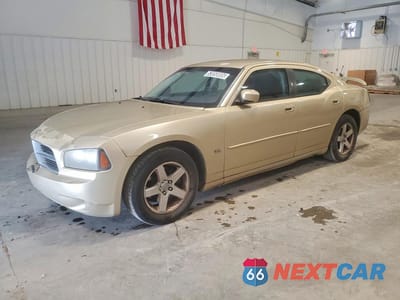 2010 DODGE CHARGER SXT 2B3CA3CV2AH202002 - główne zdjęcie licytacji z USA - miniatura