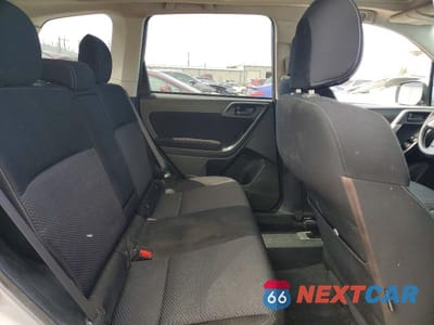 Zdjęcie 10 z 12 samochodu: 2014 SUBARU FORESTER 2.5I PREMIUM VIN:JF2SJAEC7EH423876 - miniatura