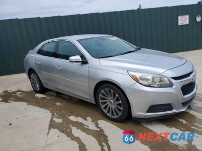 Czwarte zdjęcie samochodu z boku: 2015 CHEVROLET MALIBU 1LT VIN:1G11C5SL6FU152388 - miniatura