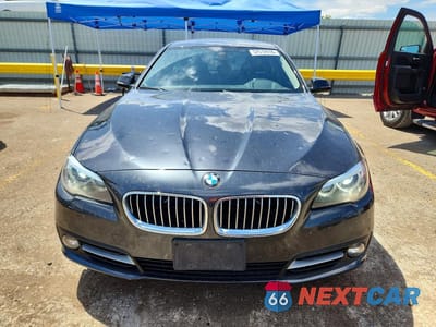 Piąte zdjęcie samochodu w środku: 2016 BMW 535 XI VIN:WBA5B3C56GG256859 - miniatura