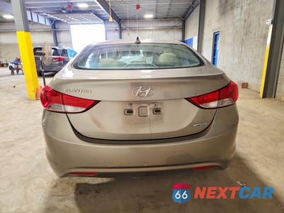 Zdjęcie 6 z 12 samochodu: 2012 HYUNDAI ELANTRA LIMITED VIN:5NPDH4AE9CH114761 - miniatura