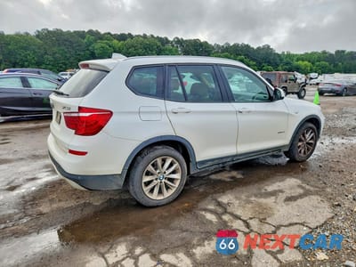Trzecie zdjęcie samochodu z tyłu: 2017 BMW X3 SDRIVE28I VIN:5UXWZ7C34H0X39851 - miniatura