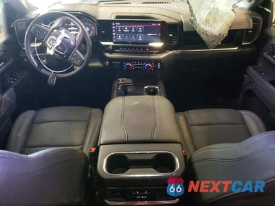 Zdjęcie 8 z 13 samochodu: 2026 GMC SIERRA K1500 SLT VIN:1GTUUDED2TZ124540 - miniatura