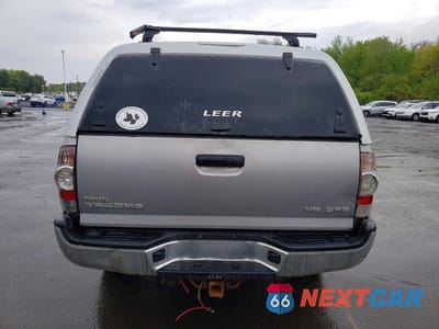 Zdjęcie 6 z 12 samochodu: 2014 TOYOTA TACOMA V6 VIN:3TMMU4FN5EM070811 - miniatura