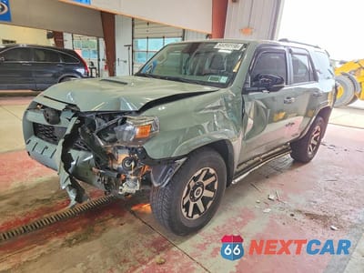 2022 TOYOTA 4 RUNNER JTERU5JR1N6070497 - główne zdjęcie licytacji z USA - miniatura