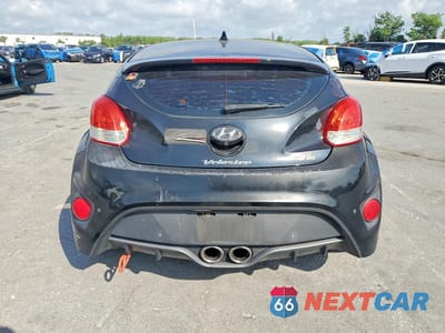 Zdjęcie 6 z 12 samochodu: 2016 HYUNDAI VELOSTER TURBO VIN:KMHTC6AE3GU265835 - miniatura