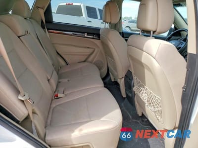 Zdjęcie 11 z 13 samochodu: 2015 KIA SORENTO LX VIN:5XYKT3A61FG661463 - miniatura