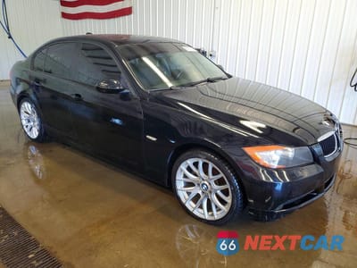 Czwarte zdjęcie samochodu z boku: 2006 BMW 325 XI VIN:WBAVD13566KV14744 - miniatura