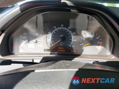 Zdjęcie 9 z 12 samochodu: 1997 MERCEDES-BENZ E 420 VIN:WDBJF72F2VA258792 - miniatura