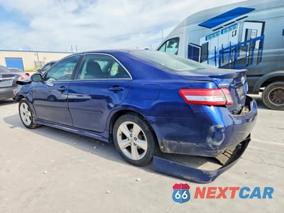 Drugie zdjęcie samochodu z przodu: 2011 TOYOTA CAMRY SE VIN:4T1BF3EK9BU666607 - miniatura