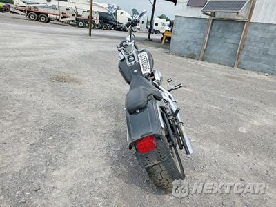 Czwarte zdjęcie samochodu z boku: 2008 HARLEY-DAVIDSON FXSTC VIN:1HD1JL5138Y088087 - miniatura