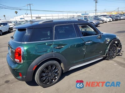 Trzecie zdjęcie samochodu z tyłu: 2018 MINI COOPER S E COUNTRYMAN ALL4 VIN:WMZYU7C4XJ3E56363 - miniatura